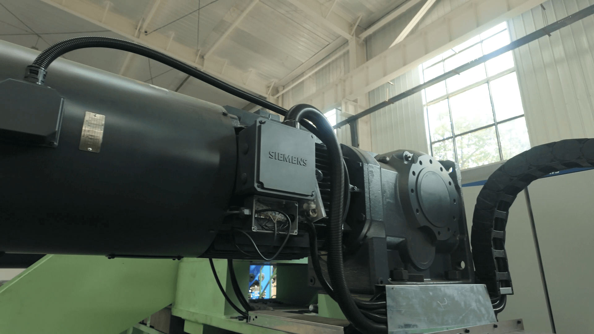 scrap chopper machine