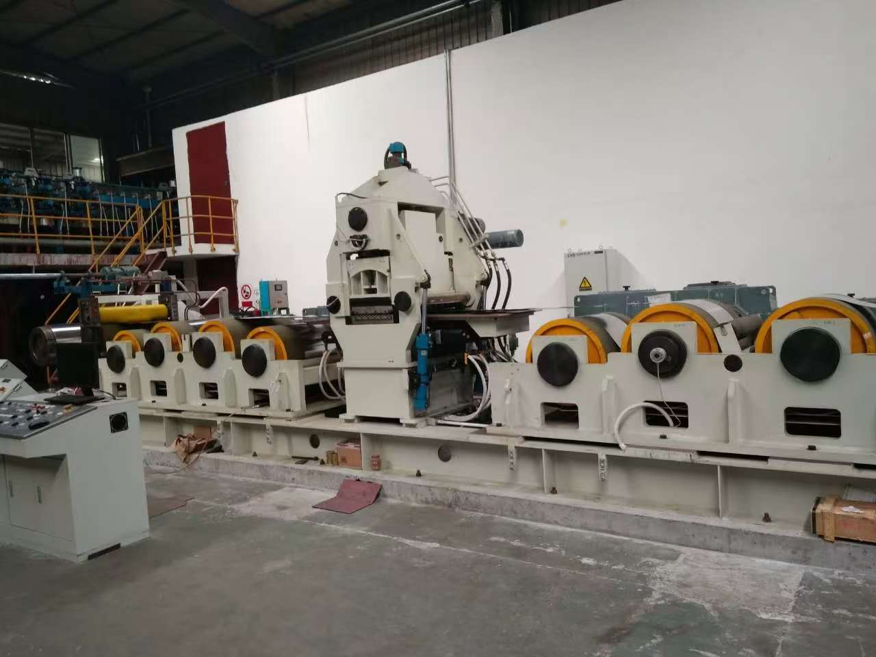 23 roll leveler units